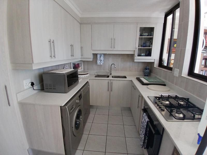 2 Bedroom Property for Sale in Stilbaai Wes Western Cape